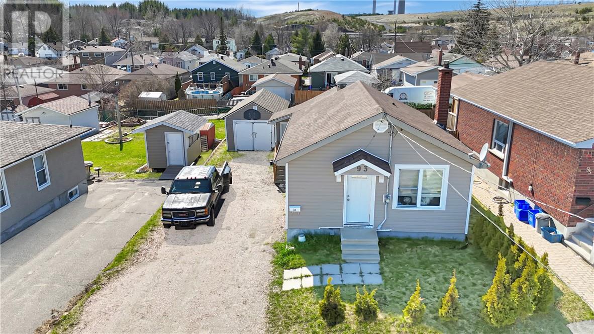 93 Logan Avenue, Sudbury, Ontario  P3C 3E3 - Photo 5 - 2122102