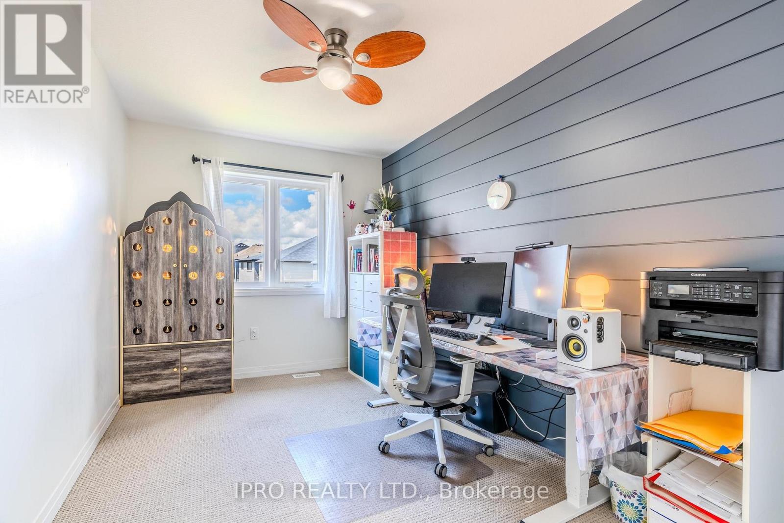 4002 Crown Street, Lincoln, Ontario  L0R 1B7 - Photo 13 - X12133038