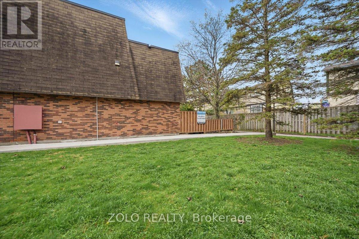 230 Royalton Private, Ottawa, Ontario  K1V 9S3 - Photo 24 - X12133103