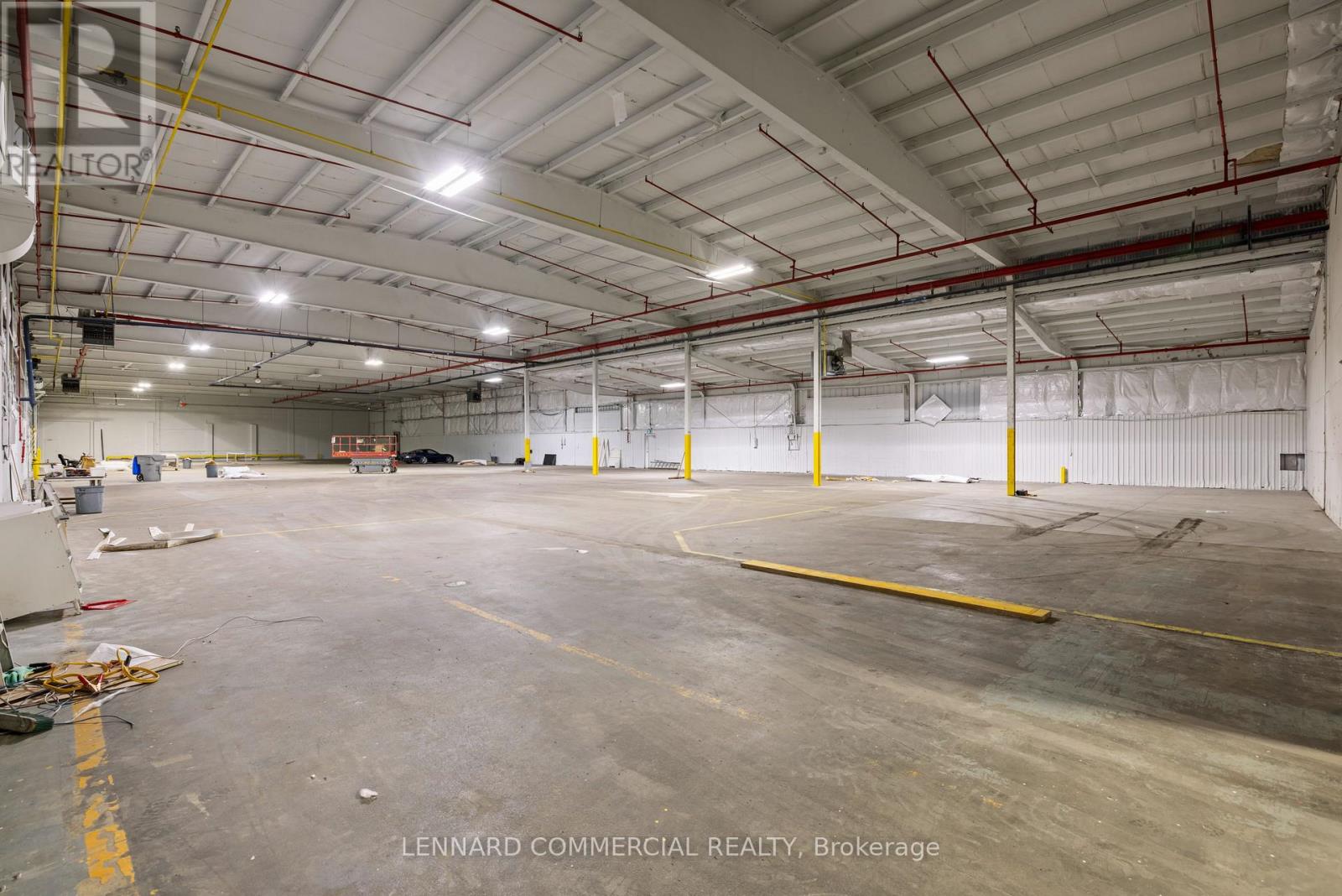 1 Firestone Road, Strathroy-Caradoc, Ontario  N7G 4L9 - Photo 10 - X12133154