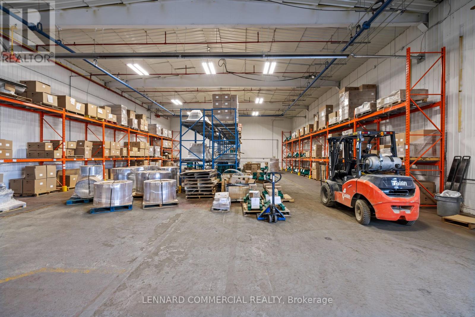 1 Firestone Road, Strathroy-Caradoc, Ontario  N7G 4L9 - Photo 12 - X12133154