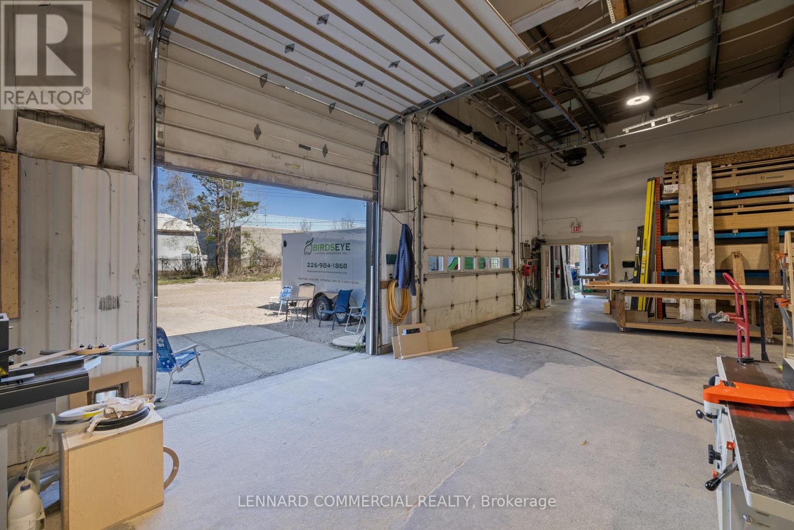 1 Firestone Road, Strathroy-Caradoc, Ontario  N7G 4L9 - Photo 13 - X12133154