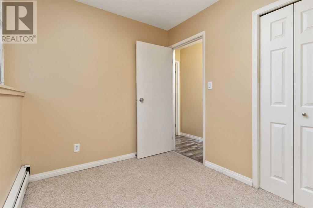 106, 5418 52 Street, Camrose, Alberta  T4V 4A6 - Photo 14 - A2217744