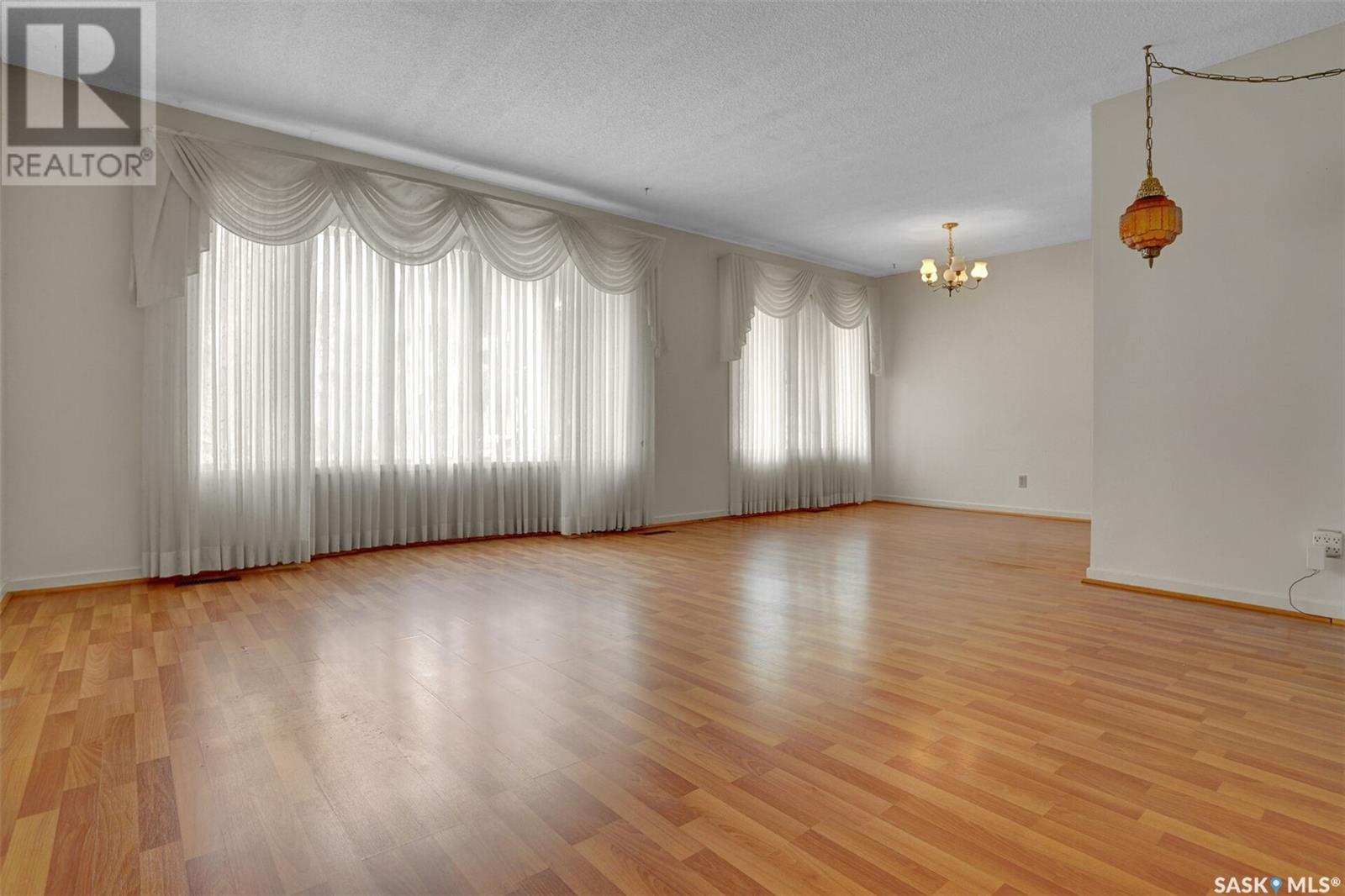 Property at 316 Habkirk DRIVE image 3
