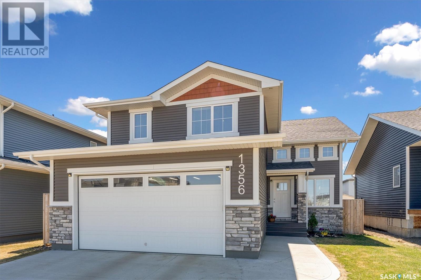1356 Parr Hill DRIVE, martensville, Saskatchewan