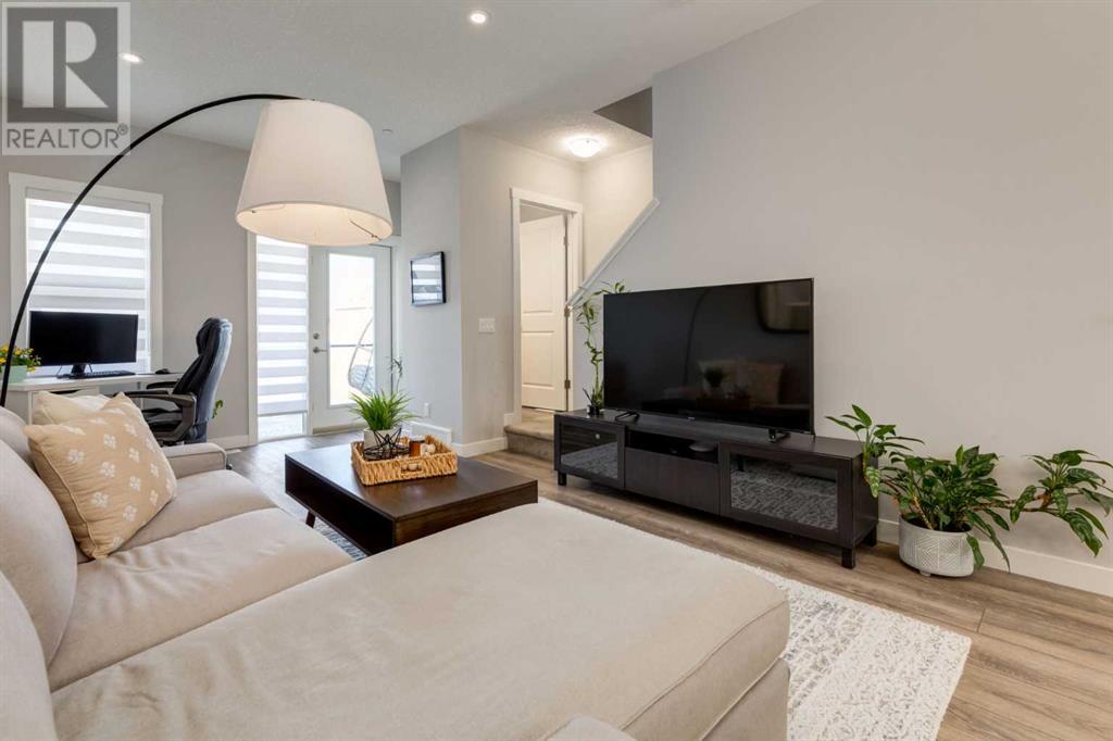 104 Livingston Common Ne, Calgary, Alberta  T3P 1K1 - Photo 8 - A2218936