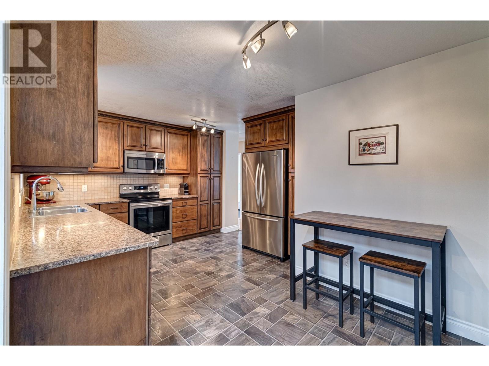 467 Engelmann Spruce Drive, Sparwood, British Columbia  V0B 2G1 - Photo 21 - 10345241