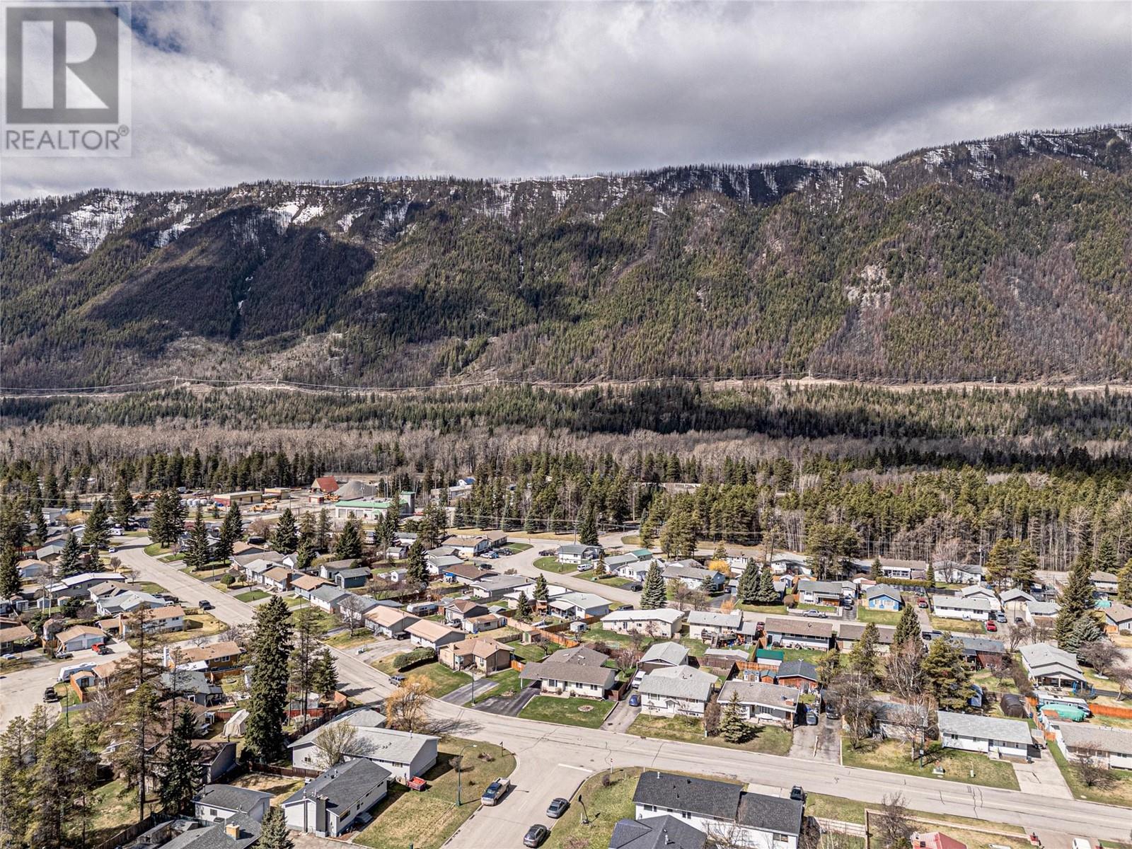 467 Engelmann Spruce Drive, Sparwood, British Columbia  V0B 2G1 - Photo 76 - 10345241