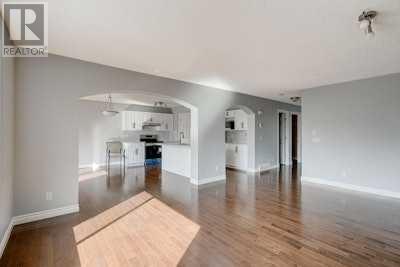 Property at 163 Springmere Close image 5