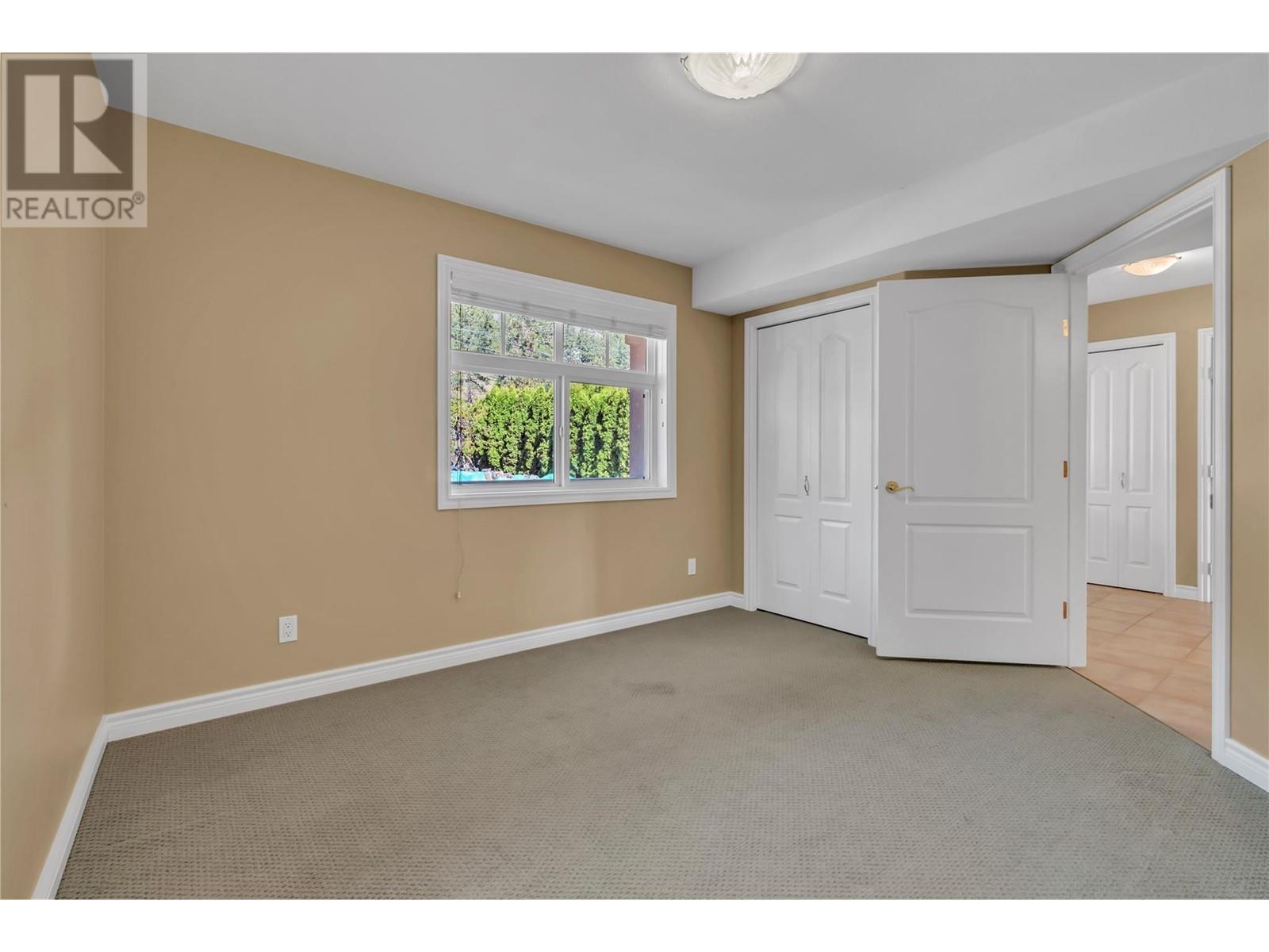 Property at 4343 Naramata Road N image 5