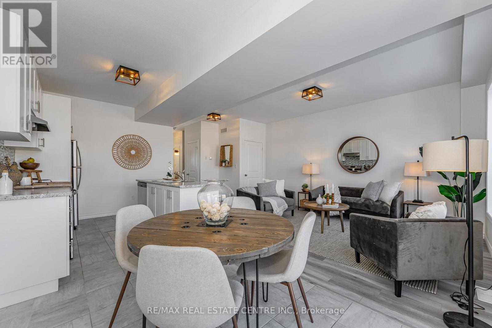 172 Links Crescent, Woodstock, Ontario  N4T 0L9 - Photo 21 - X12125572
