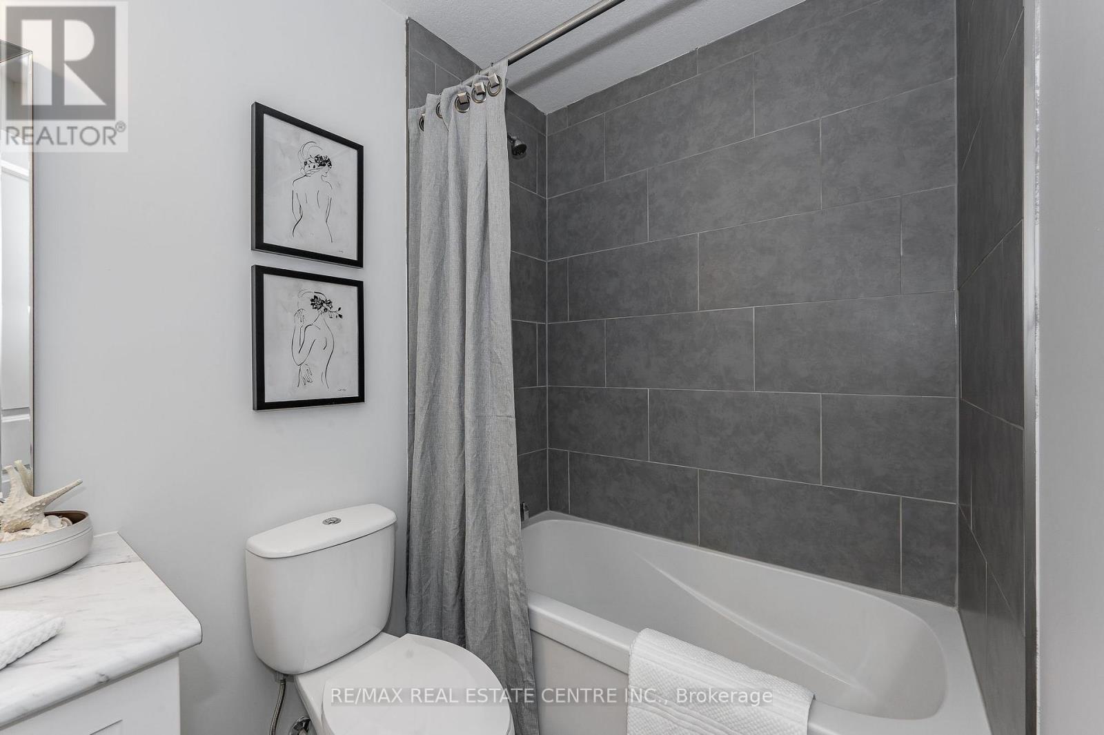 172 Links Crescent, Woodstock, Ontario  N4T 0L9 - Photo 37 - X12125572