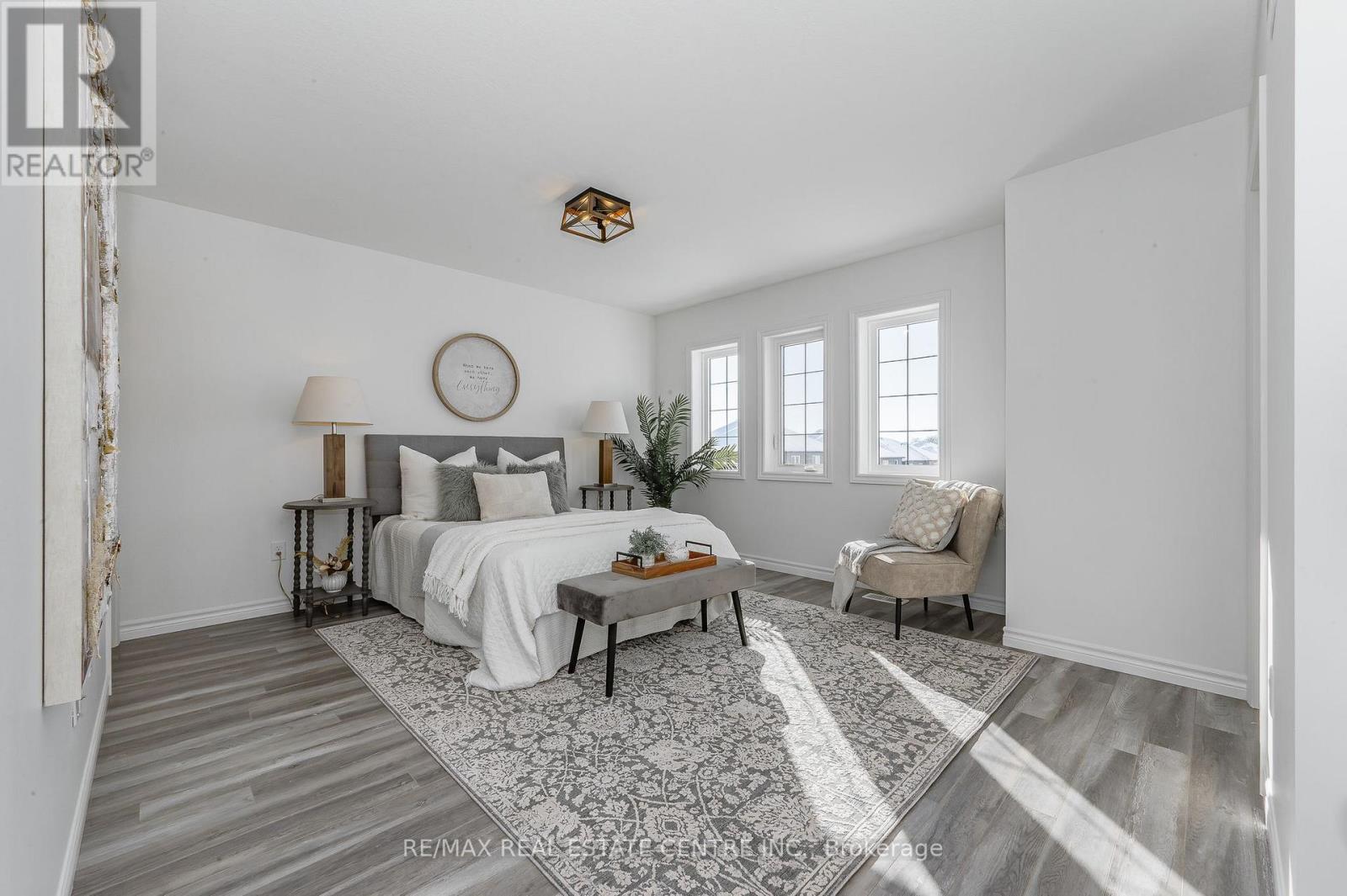 172 Links Crescent, Woodstock, Ontario  N4T 0L9 - Photo 26 - X12125572