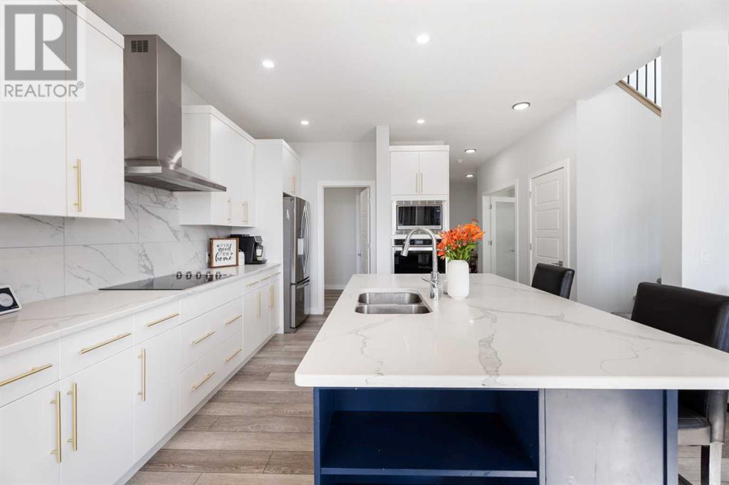 Property at 49 Emerson Crescent image 3