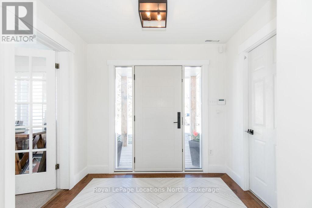 38 Lighthouse Lane E, Collingwood, Ontario  L9Y 5C8 - Photo 12 - S12133463