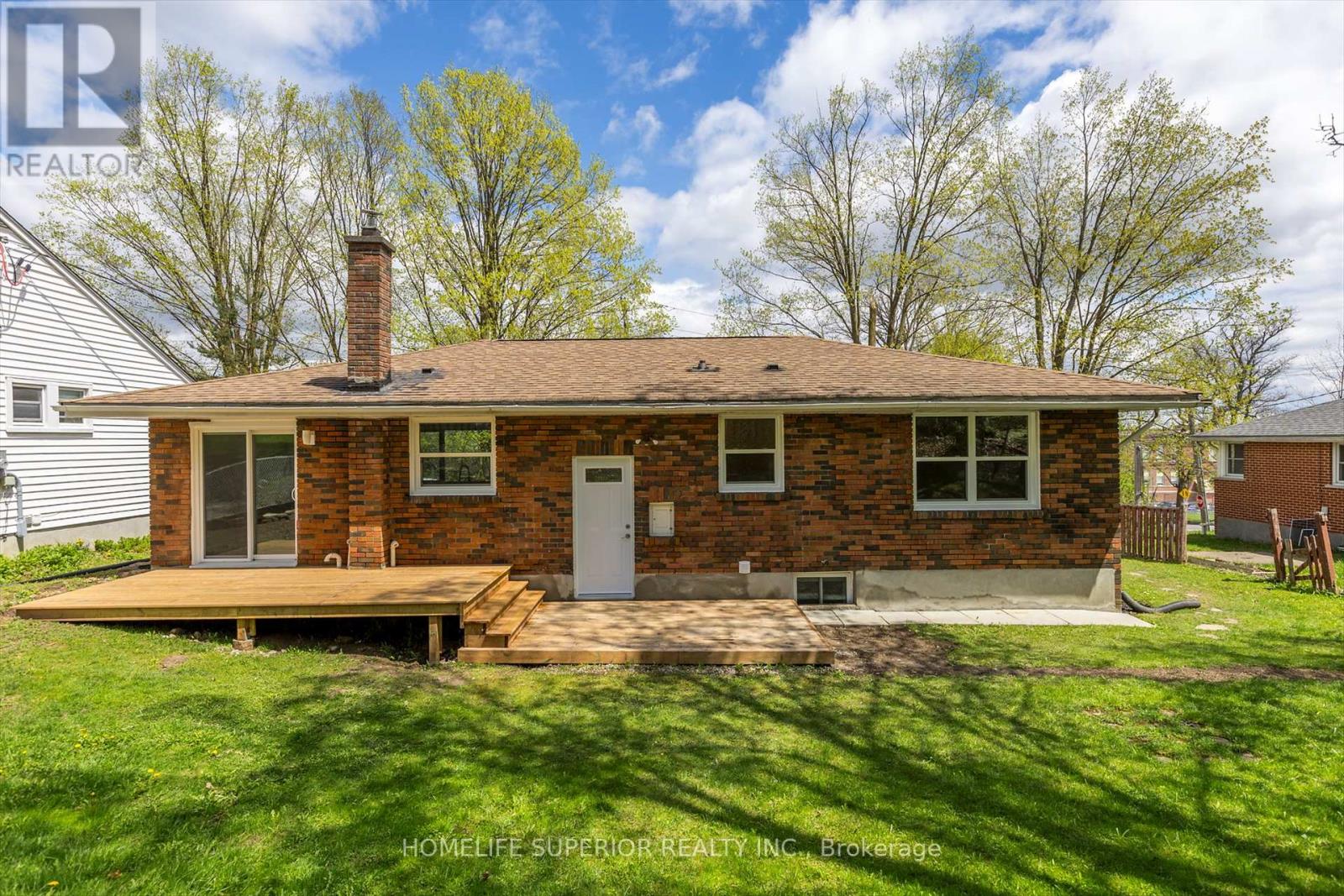1243 Albertus Avenue, Peterborough Central, Ontario  K9J 6A3 - Photo 46 - X12133434