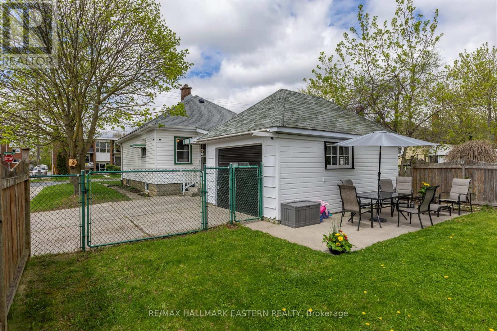 706 Monaghan Road, Peterborough South, Ontario  K9J 5J8 - Photo 46 - X12133485