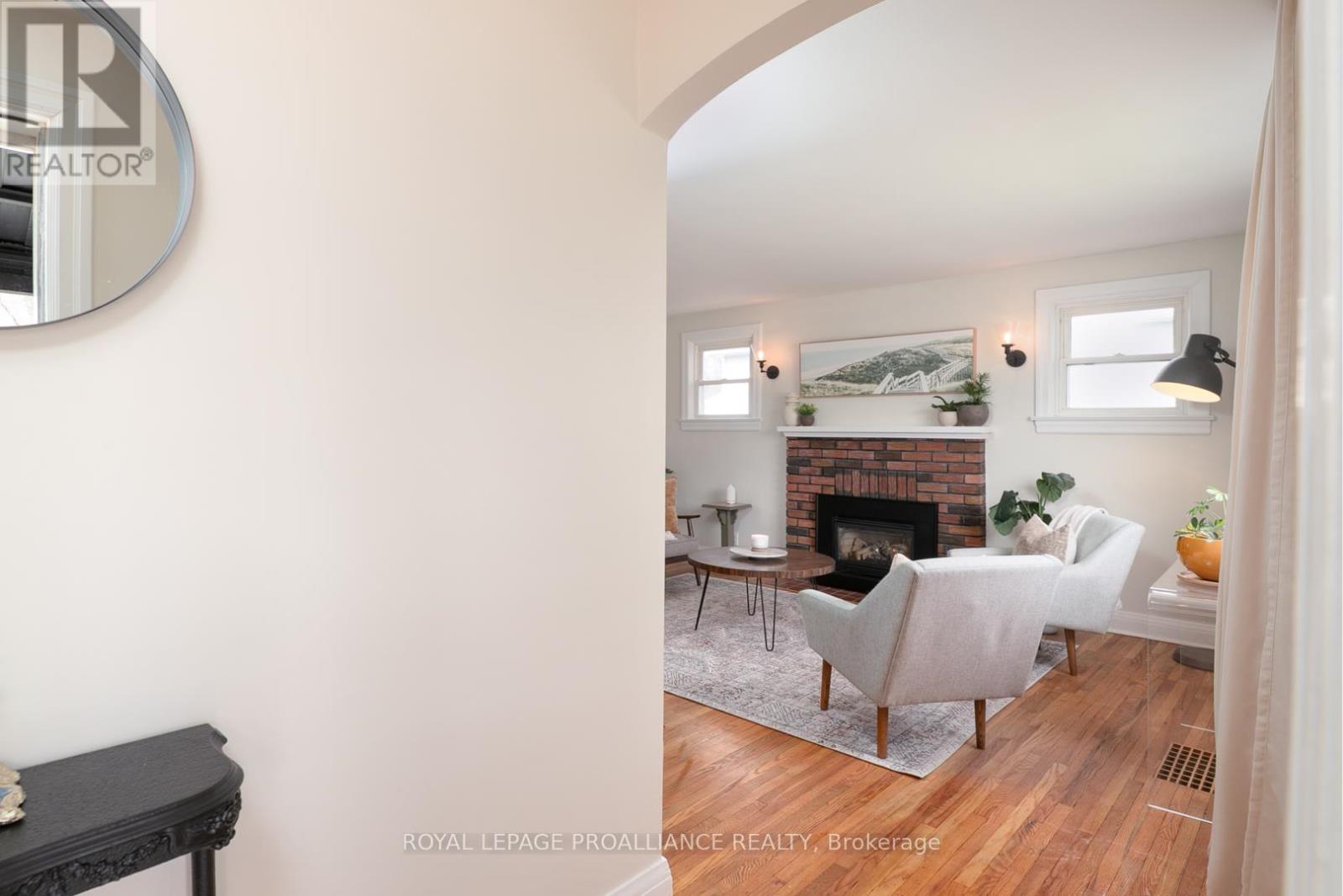 Property at 161 SHUTER STREET image 2