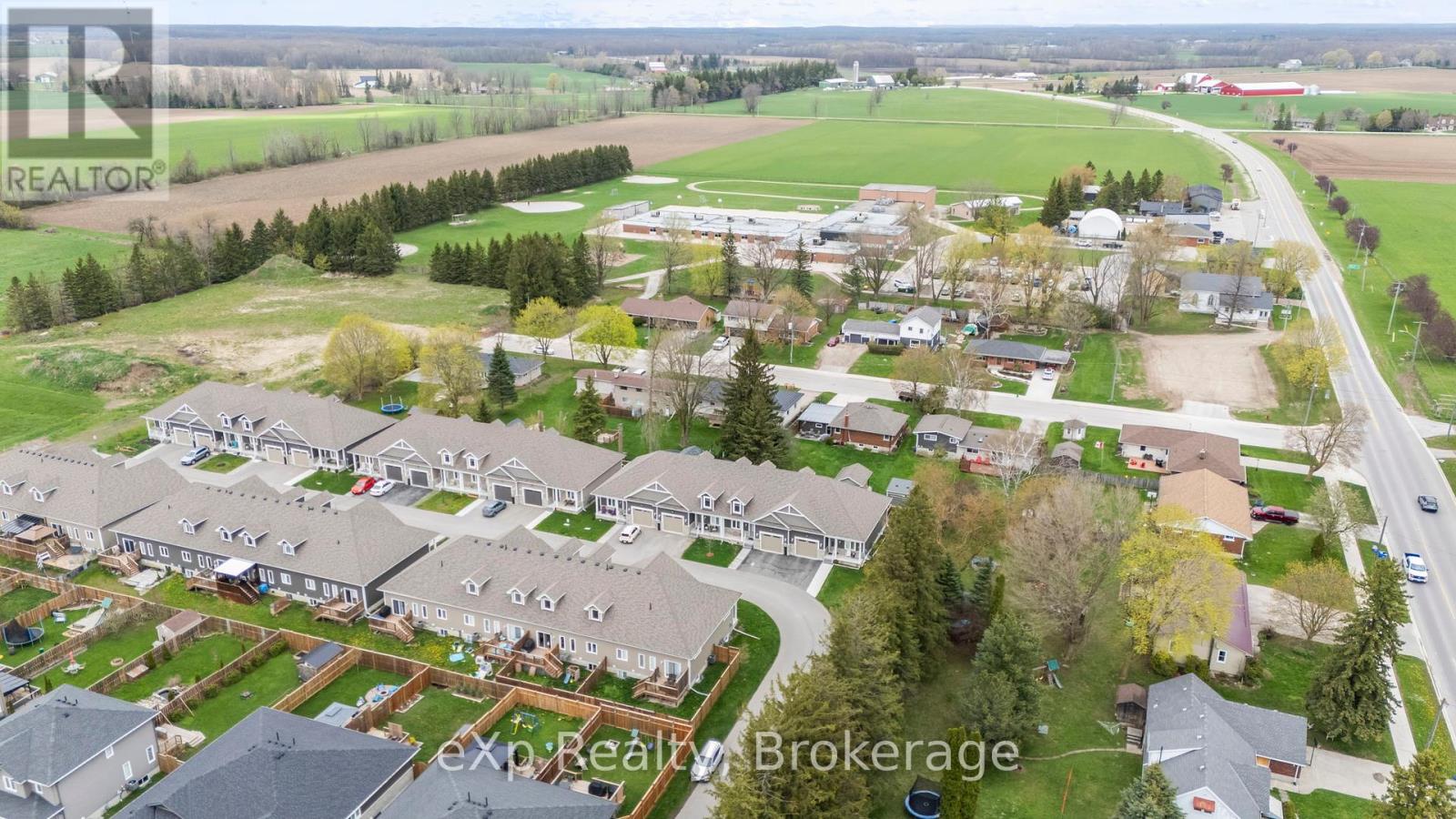 4 - 24 George Street N, Minto, Ontario  N0G 1Z0 - Photo 44 - X12133634