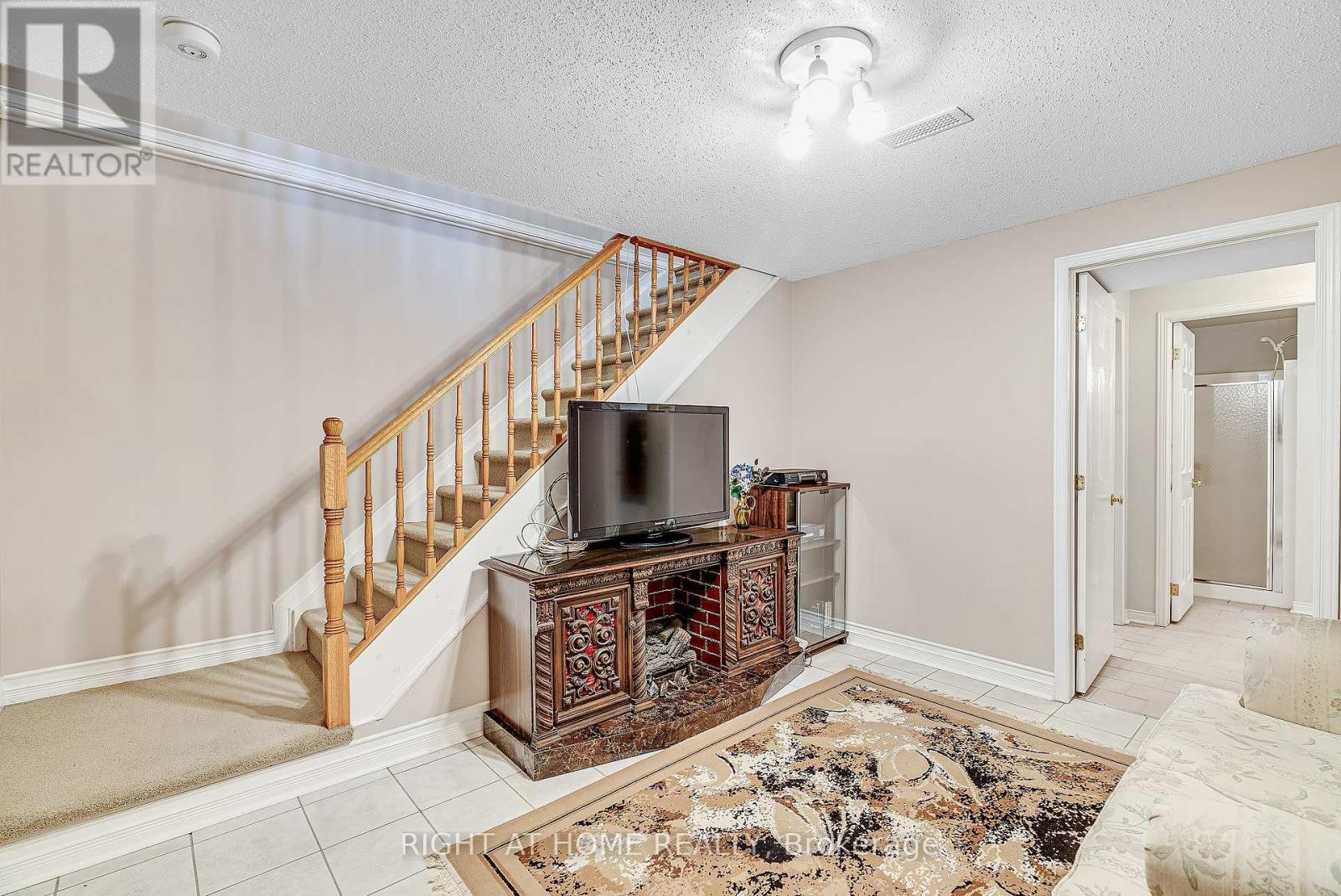 1179 Whiterock Street, Ottawa, Ontario  K1J 1B2 - Photo 30 - X12133410