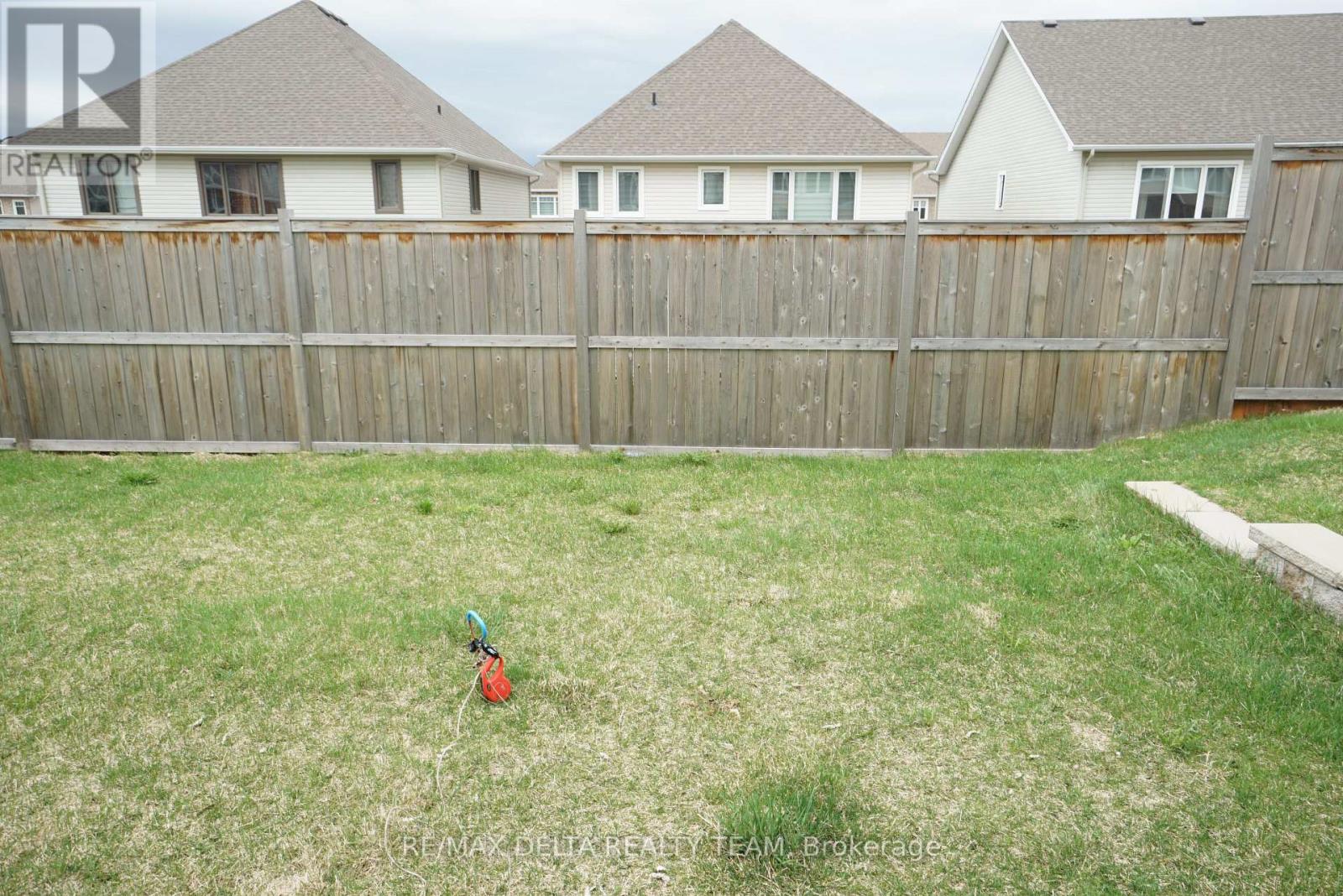 340 Kanashtage Terrace, Ottawa, Ontario  K4A 5J8 - Photo 33 - X12133430
