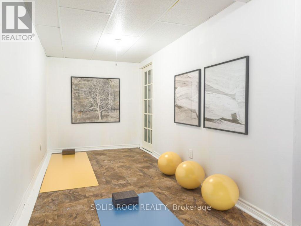 11 Royal Field Crescent, Ottawa, Ontario  K2J 4G1 - Photo 30 - X12133570