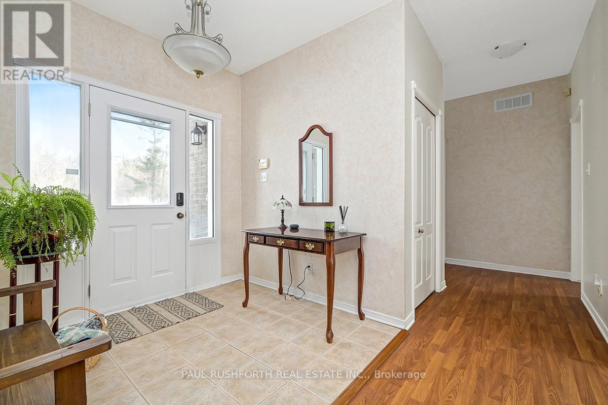 4949 Stonecrest Road, Ottawa, Ontario  K0A 3M0 - Photo 4 - X12133577