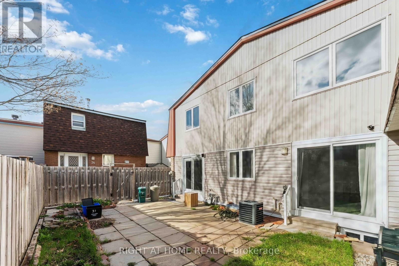 Property at 31 - 2057 JASMINE CRESCENT image 3