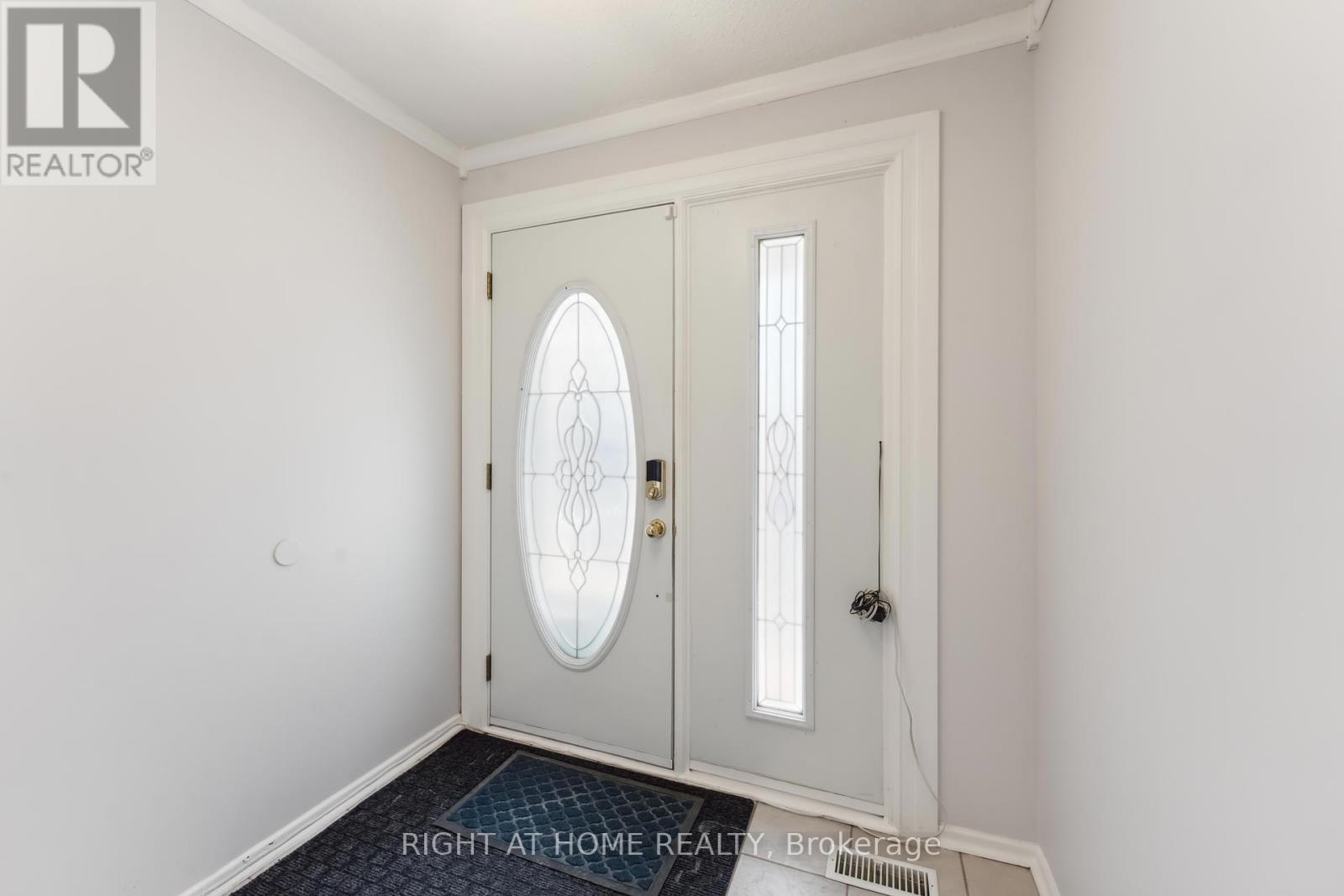 Property at 31 - 2057 JASMINE CRESCENT image 4