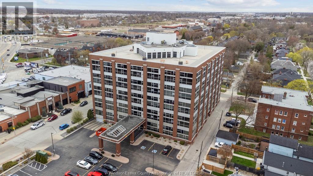 Property at 2175 WYANDOTTE STREET East Unit# 104 image 1