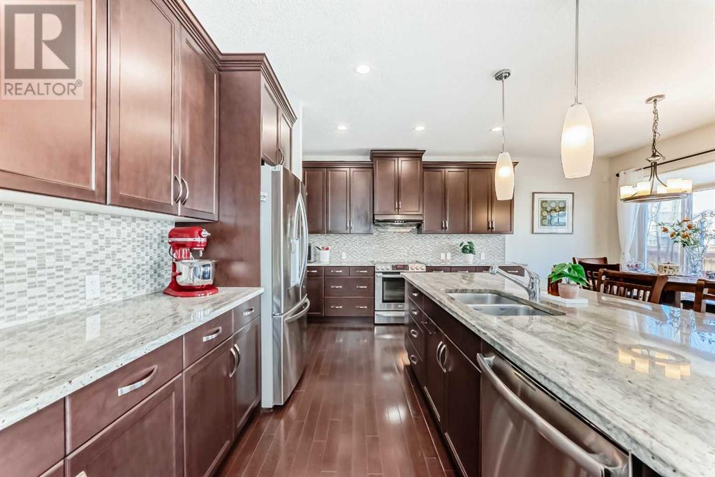 Property at 119 Cranarch Circle SE image 5