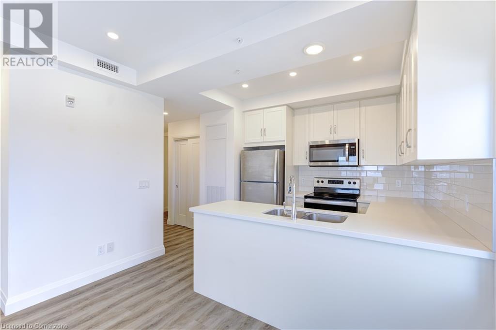 30 Hamilton Street S Unit# 706, Waterdown, Ontario  L8B 1V8 - Photo 9 - 40687418