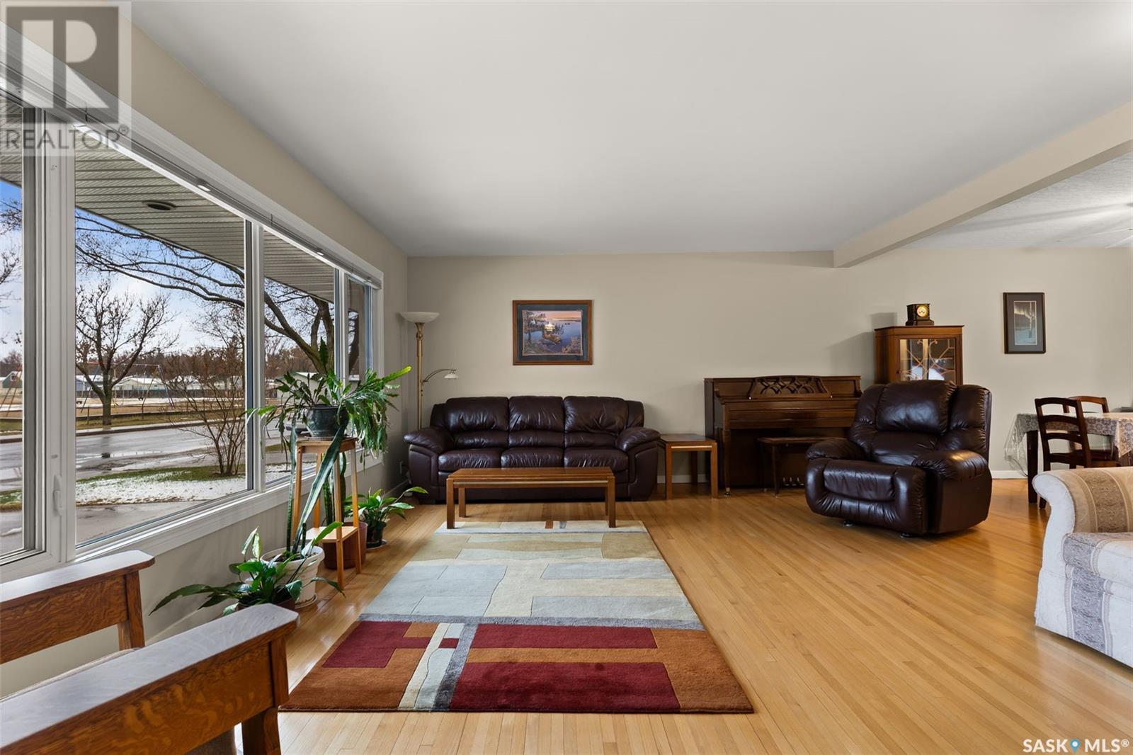 Property at 1830 Jubilee AVENUE image 5