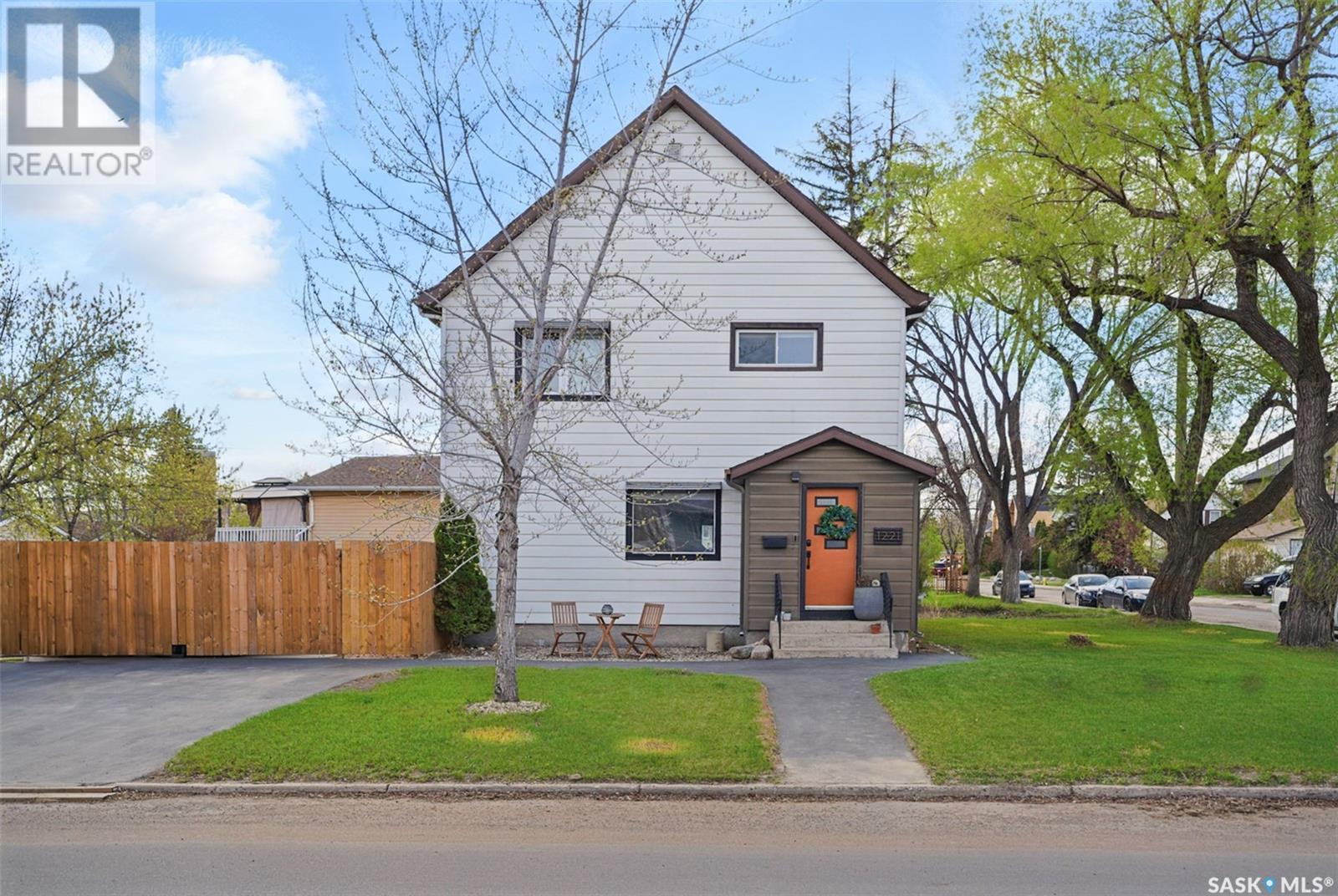 Property at 1221 6th AVENUE N image 1