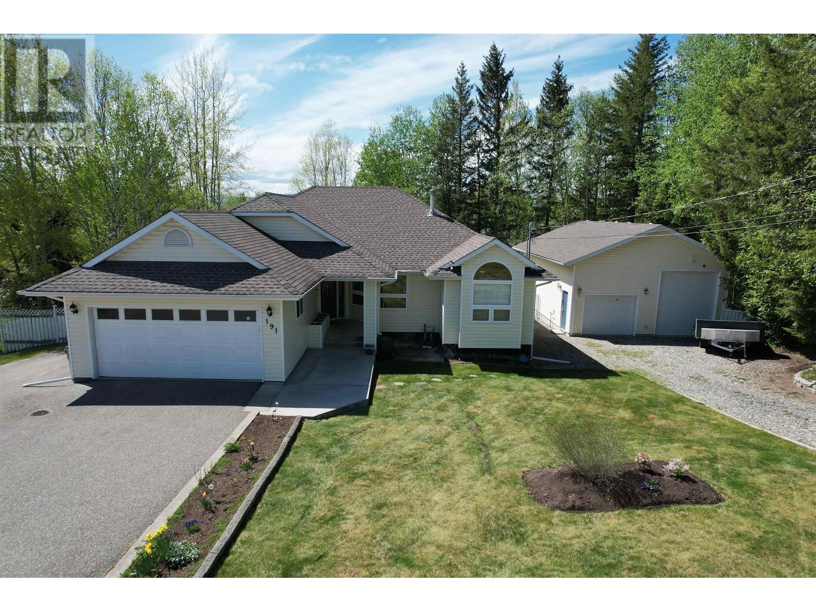 Property at 191 VACHON ROAD image 1