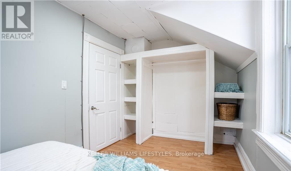 Upper - 83 Adelaide Street S, Chatham-Kent, Ontario  N7M 4R3 - Photo 11 - X12133432