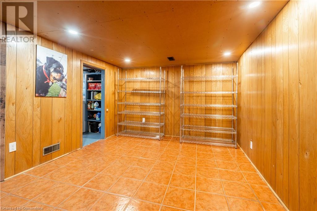 119 East 17th Street, Hamilton, Ontario  L9A 4M4 - Photo 21 - 40726095