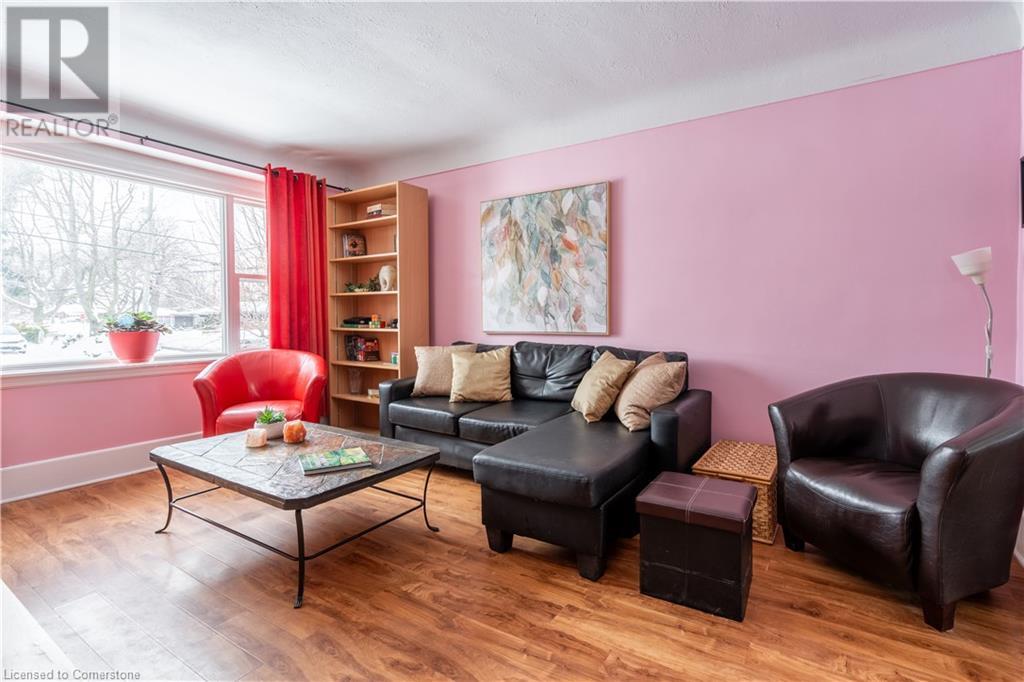 119 East 17th Street, Hamilton, Ontario  L9A 4M4 - Photo 6 - 40726095