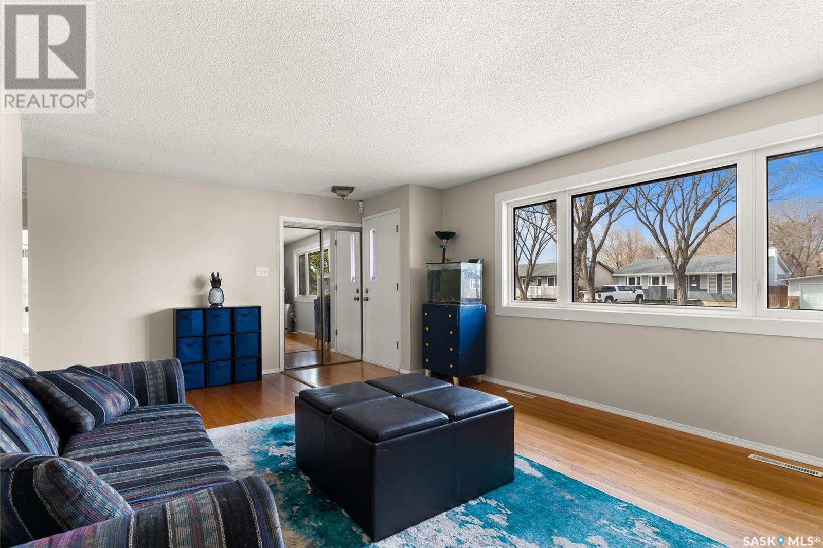 Property at 123 Elmview ROAD image 4