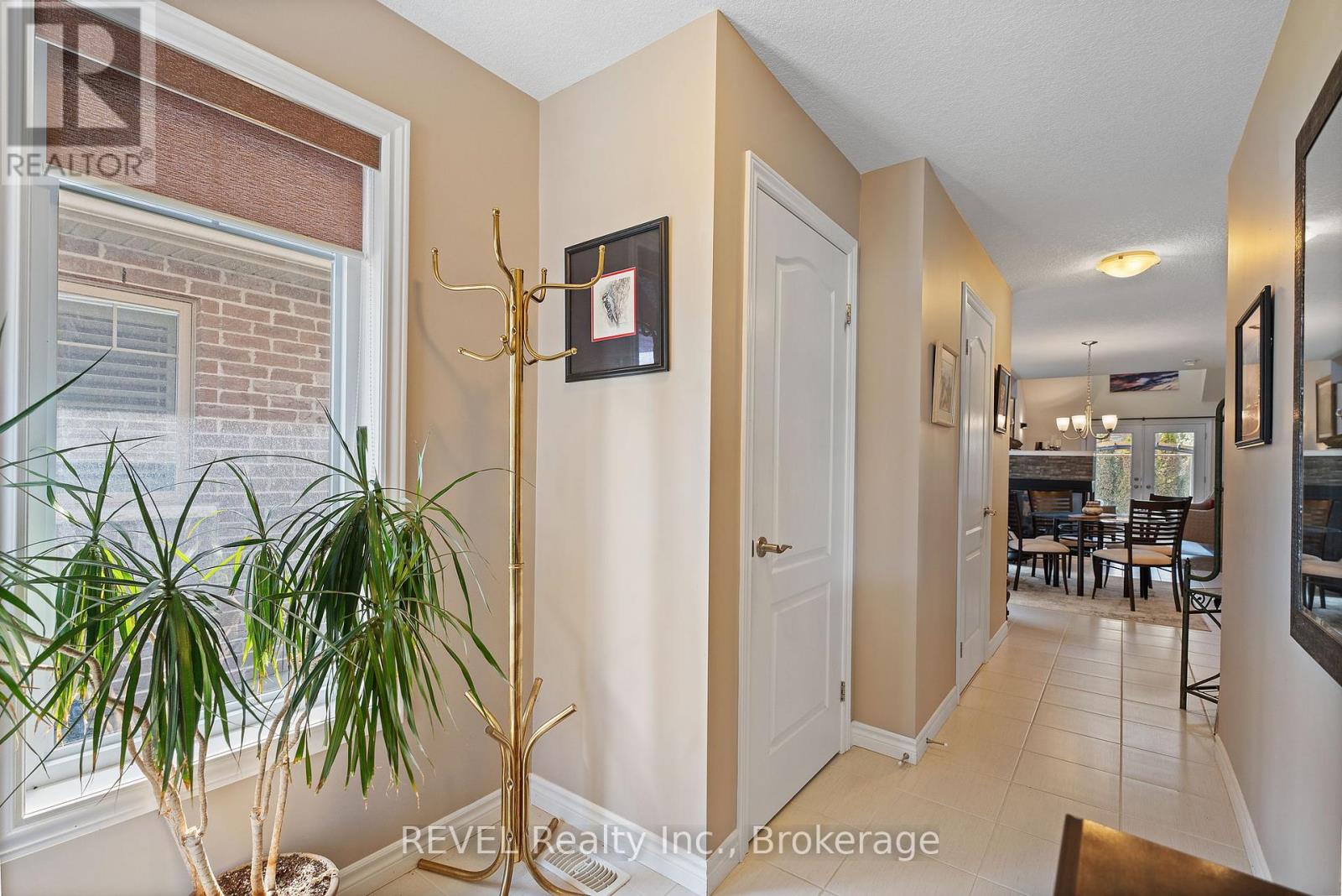 Property at 89 ABBOTT PLACE image 4