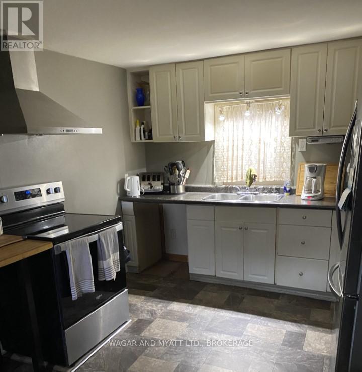 5 Briggs Street S, Greater Napanee, Ontario  K7R 3G7 - Photo 4 - X12133676