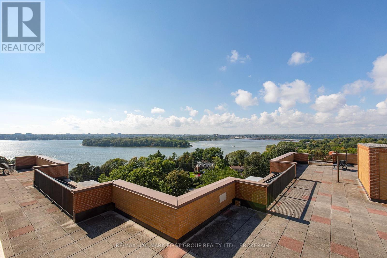 604 - 120 Barrett Court, Kingston, Ontario  K7L 5H6 - Photo 3 - X12133693