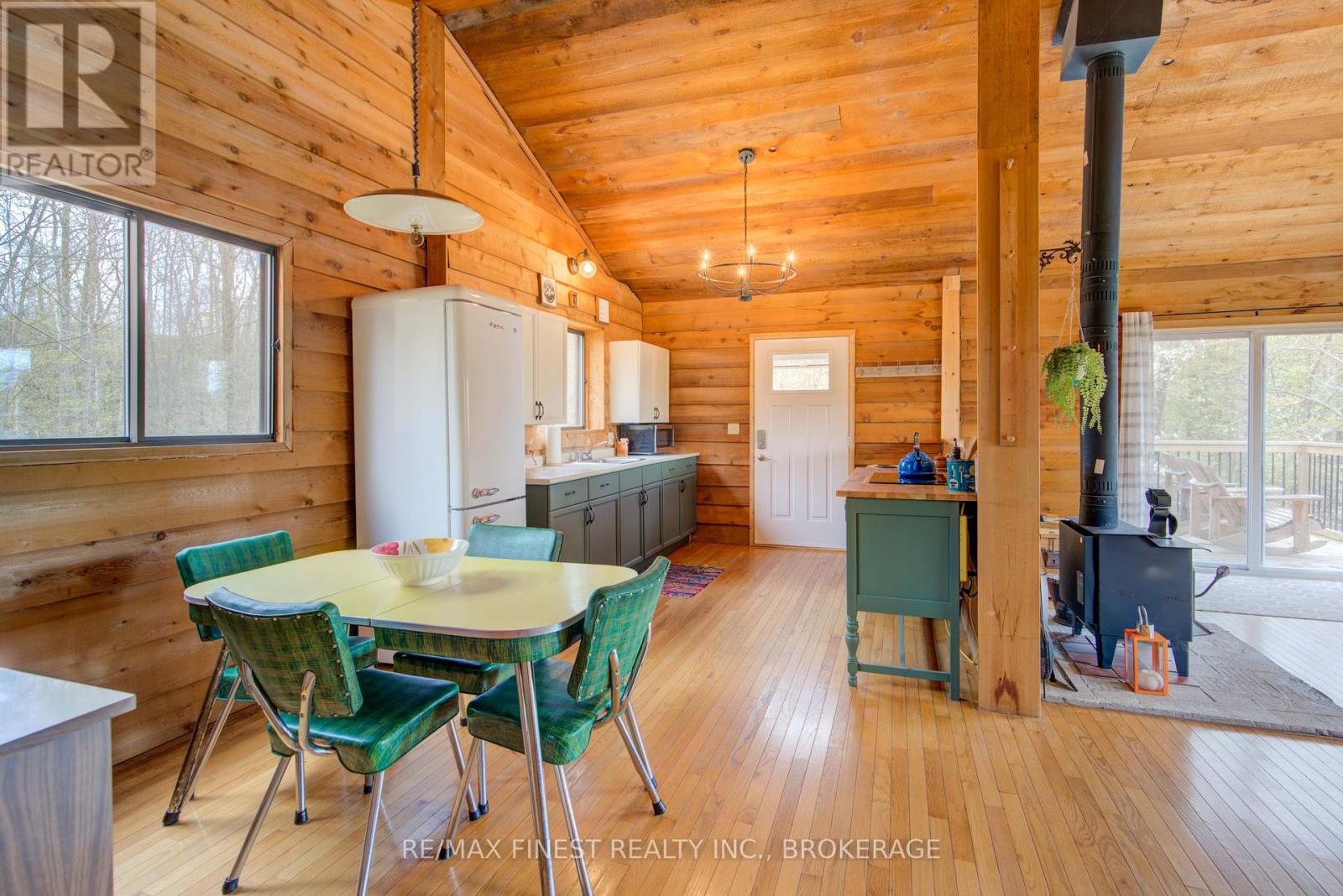 1407 St Andrews Lake Lane S, Central Frontenac (Frontenac Centre), Ontario  K0H 1T0 - Photo 19 - X12133743