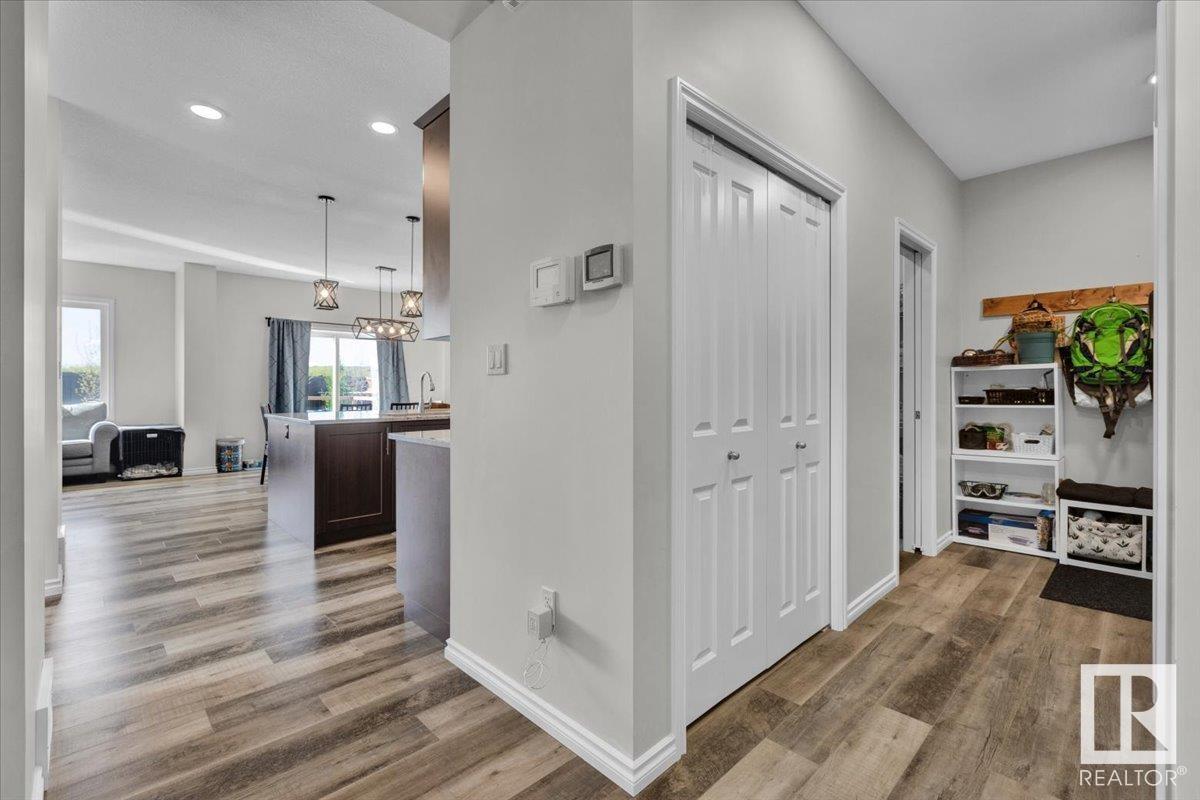 4842 172a Av Nw, Edmonton, Alberta  T5Y 3V8 - Photo 5 - E4435138
