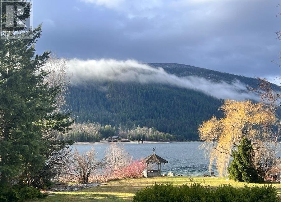 3946 Macgregor Road, Nelson, British Columbia  V1L 6M8 - Photo 30 - 10337364