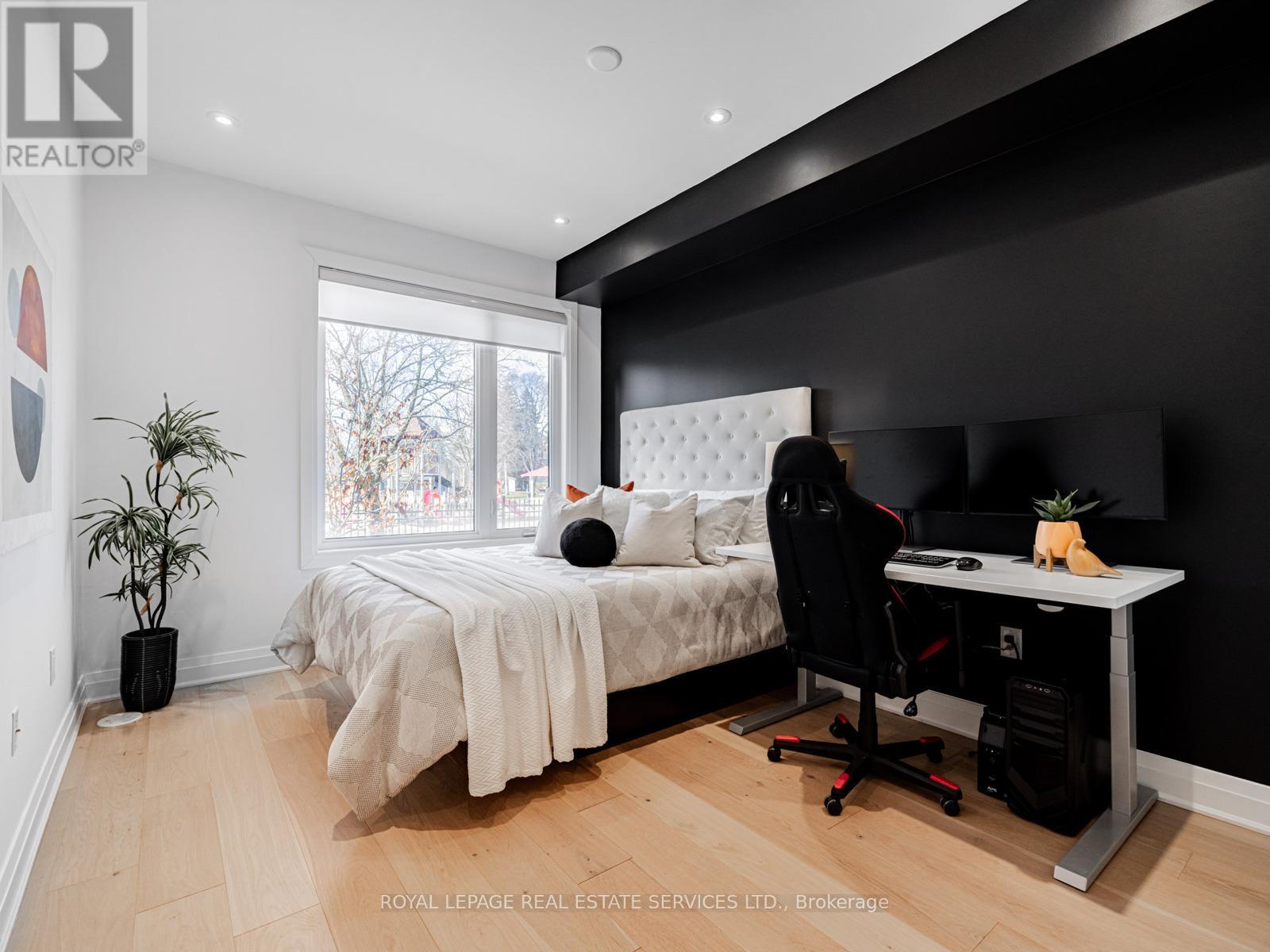 Property at 14 CHINOOK TRAIL image 3