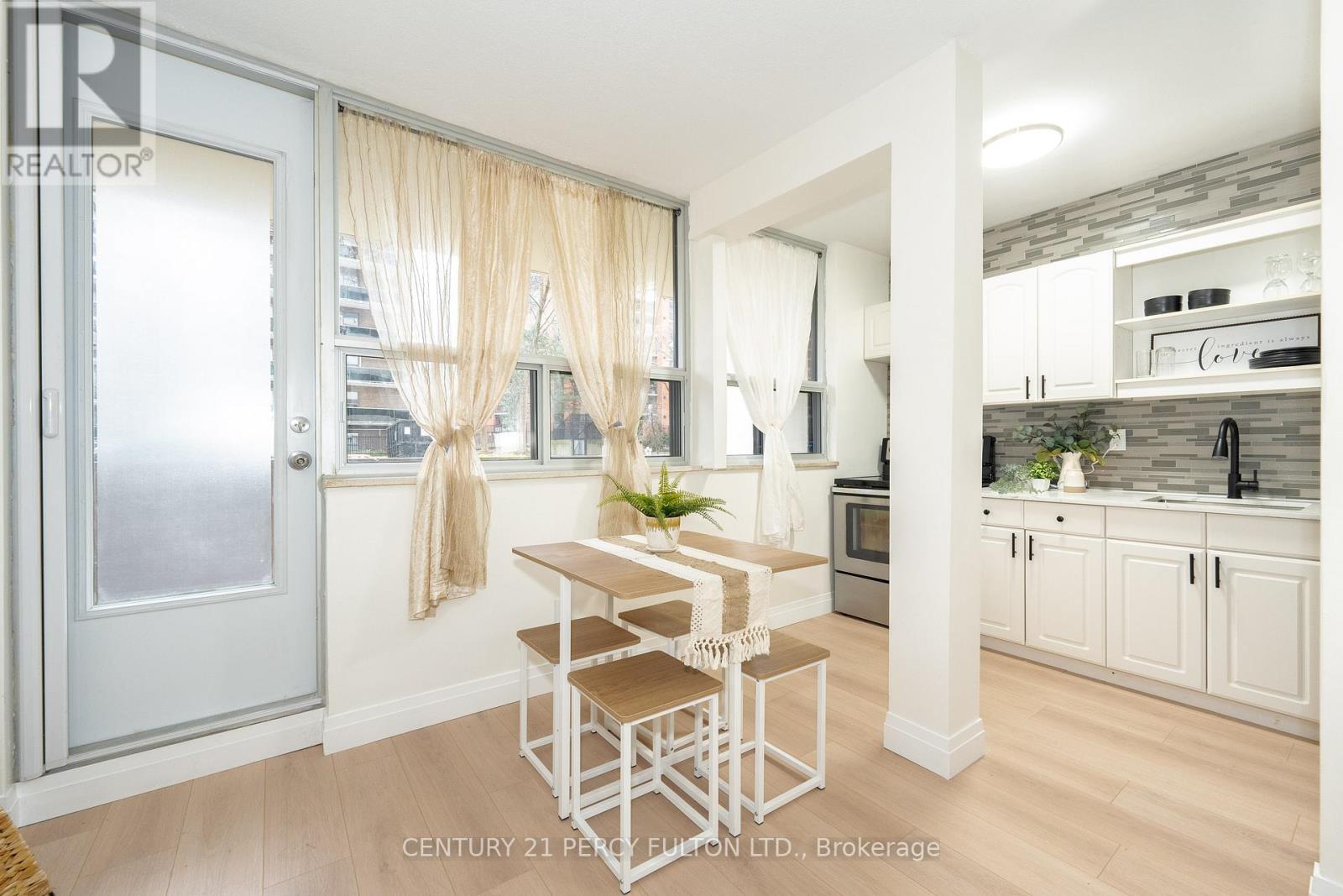 107 - 40 Homewood Avenue, Toronto, Ontario  M4Y 2K2 - Photo 10 - C12133564