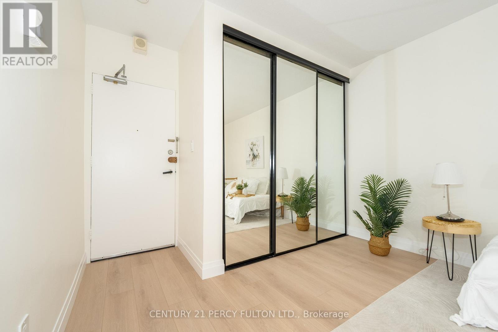 107 - 40 Homewood Avenue, Toronto, Ontario  M4Y 2K2 - Photo 18 - C12133564