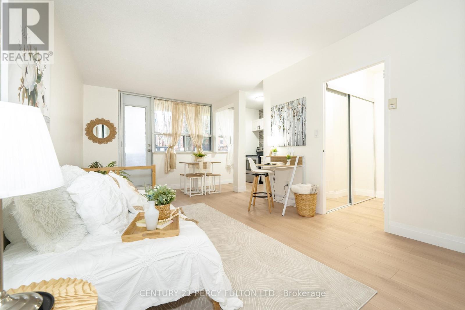 107 - 40 Homewood Avenue, Toronto, Ontario  M4Y 2K2 - Photo 4 - C12133564