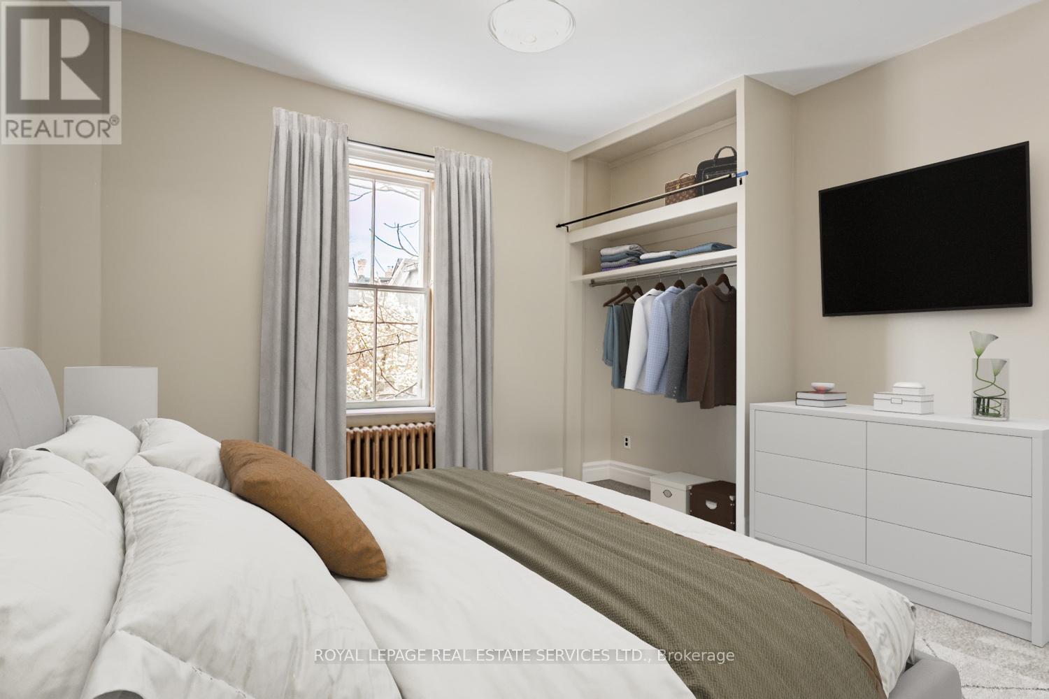 62 Lakeview Avenue, Toronto, Ontario  M6J 3B3 - Photo 11 - C12133573